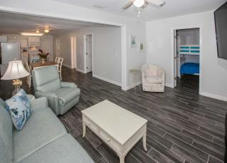 Breaking Even House - Fort Morgan - 7
