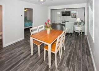 Breaking Even House - Fort Morgan - 4