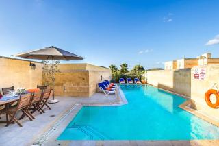 Four Winds Holiday Home - 8