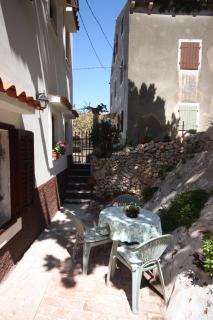 Apartments and rooms with parking space Cunski, Losinj - 2498 - Cunski - 3