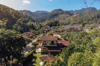 Casa Di Maria 4 Quartos a 500m Centro - Sauna, Piscina, Fogão a Lenha, Churrasqueira - ACESSO PRIVATIVO AO AO RIO - Ideal para famílias - Nova Friburgo - 4