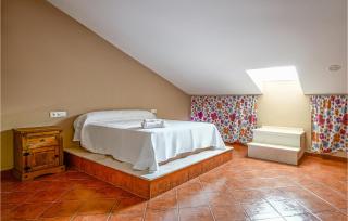 Gorgeous Home In Algamitas With Wifi - 3