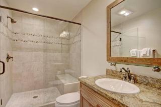 Crystal Peak Lodge 1 Bedroom Ski In, Ski Out Slopeside Condo At The Base Of Peak 7 - 1