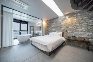 Louis Boutique Hotel - 6