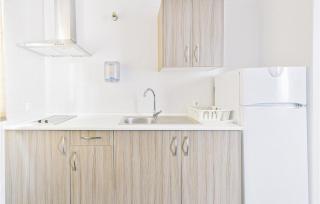 Amazing Home In El Coronil With Wifi - 7