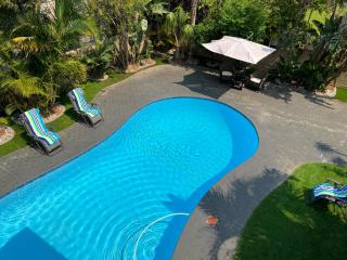 Oyster Guest House - 1