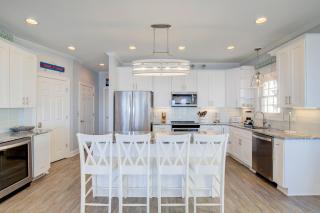 Uncork and Unwind - North Topsail Beach - 2