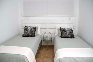 Retama del Teide, The Modern Oasis, Pool, Parking & Large Terrace - 7