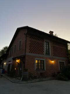 Agriturismo Viticcio - La Morra - 7