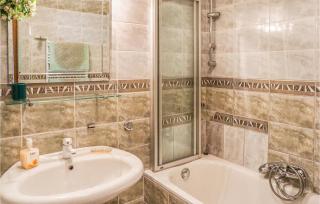 Nice Home In Szczedrzyk With Sauna - Szczedrzyk - 8