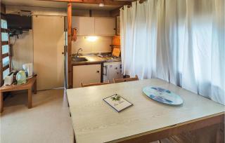 Awesome Home In Ferrières-Poussarou - 6