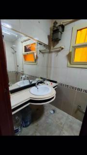 lovely 3 bedroom apartment with 2 balconies and a hot tub - 1