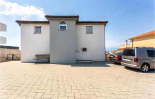 Cozy Apartment In Omisalj With Kitchen - Omišalj - 4