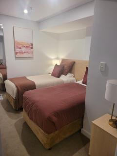 CBD Deluxe Private 2 Bedroom Apartment - Adelaide - 7