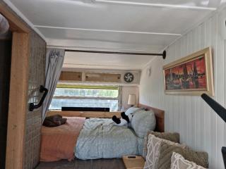 Eddie's Caravan @ VB - 3