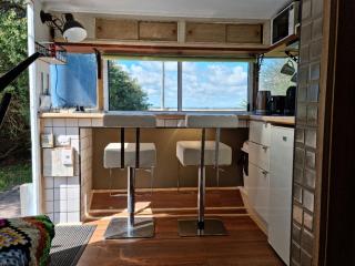 Eddie's Caravan @ VB - 6