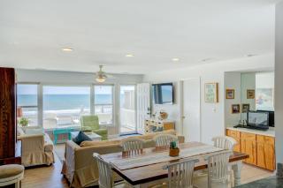 Shoreline Manor - Surf City - 4