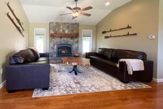 Dragonfly Hill - Gilford - 5