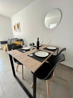 Hermoso Departamento Zona Residencial Mendoza - Mendoza - 0