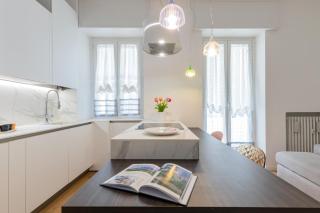 Design Premium Apartment in Center Milan - HomeUnity - 9
