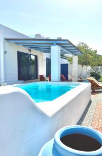 Stelani Villas & Suites - 5