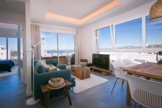 Sea Breeze, large apartment with workspaces & a great view - Tarifa - 0