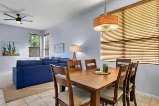 Amazing backyard, private pool, pool table, 5 beds - Scottsdale - 3