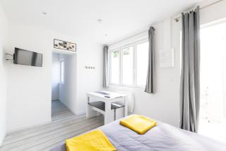 GLM GROUPE - GLM Résidences 1 - 1