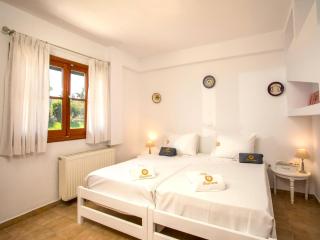 Spacious holiday home in Koskinou with garden - Koskinou - 8