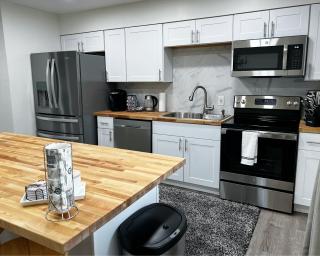 Anchorage midtown apartment-Wyoming 2 - Anchorage - 9