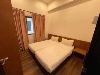 Nova Retreat Kea Farm Balcony Valley View - 8