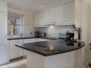 Glen Abbey Apartments On The Erinvale Golf And Country Estate - 1