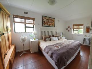 Mona's Risibiki - Kleinmond - 7