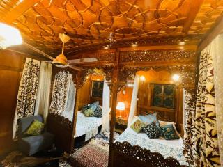 Heaven Breeze Group of Houseboats - 5