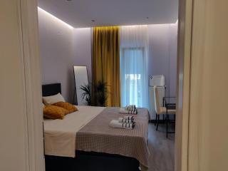 Luxury Suites with KING-SIZED bed - Thessaloniki - 4