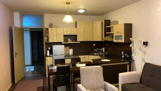 Redon's City Center Apartment - 6