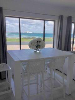 SALT @ North Beach WALLAROO (absolute beachfront) - Wallaroo - 2