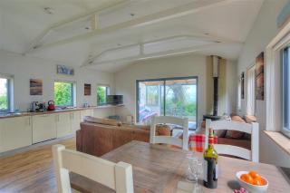9 Farnham House - Lyme Regis - 7