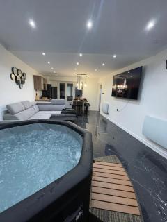 Appartement hors du commun avec son jacuzzi - Salies-de-Béarn - 0