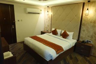 THE TRIUMPH HOTEL - Benares - 9