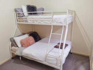 Victor Central Cottage Perfect Location - 6