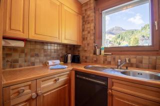 Brüggli A24 by Arosa Holiday - 2