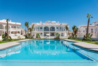 Allegra Ciudad Quesada by Villas&You - Ciudad Quesada - 4