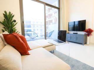 Elite LUX Holiday Homes - Modern Studio in Arjan, Dubai - Dubái - 9