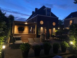 Koetshuis aan het water 3 bedroom villa - Voorburg - 6