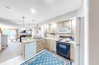 Cozy Fraser Cabin - 1