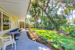 Surf Bungalow - Folly Beach - 7
