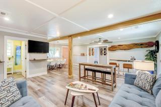 Surf Bungalow - Folly Beach - 5