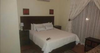 SHARONS GUESTHOUSE - Mogwase - 0