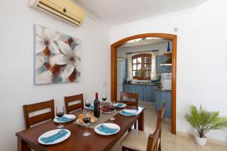 Villa Orzola by Villa Plus - 5